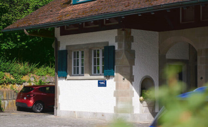 Ihre Facharztpraxis für massgeschneiderte Orthopädie: Orthopädie Rychenberg Winterthur - Telefon 052 213 22 77